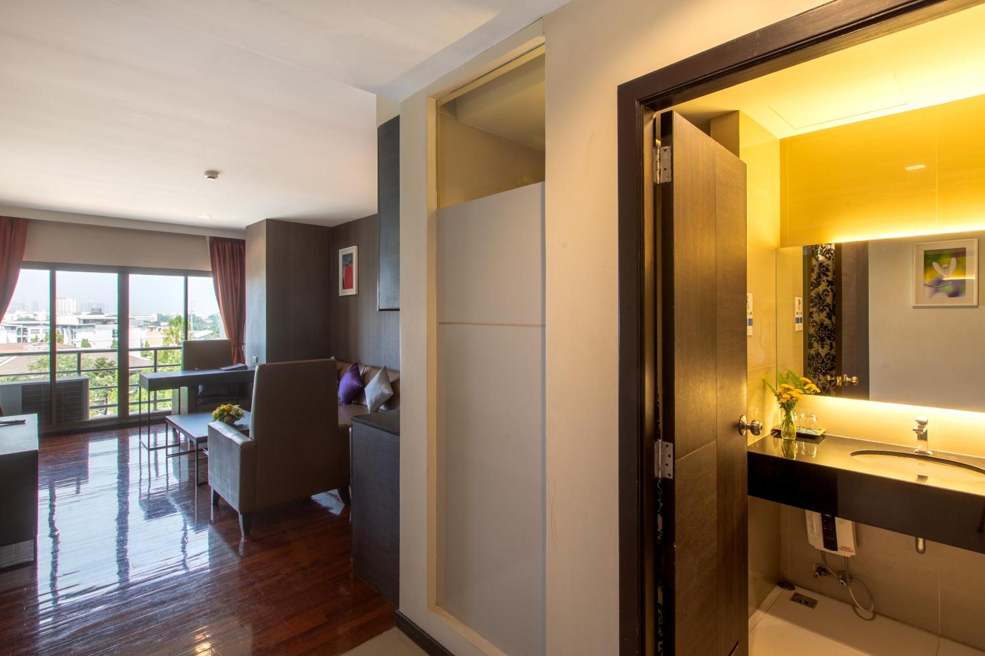 Mida Hotel Don Mueang Airport Bangkok Exterior foto